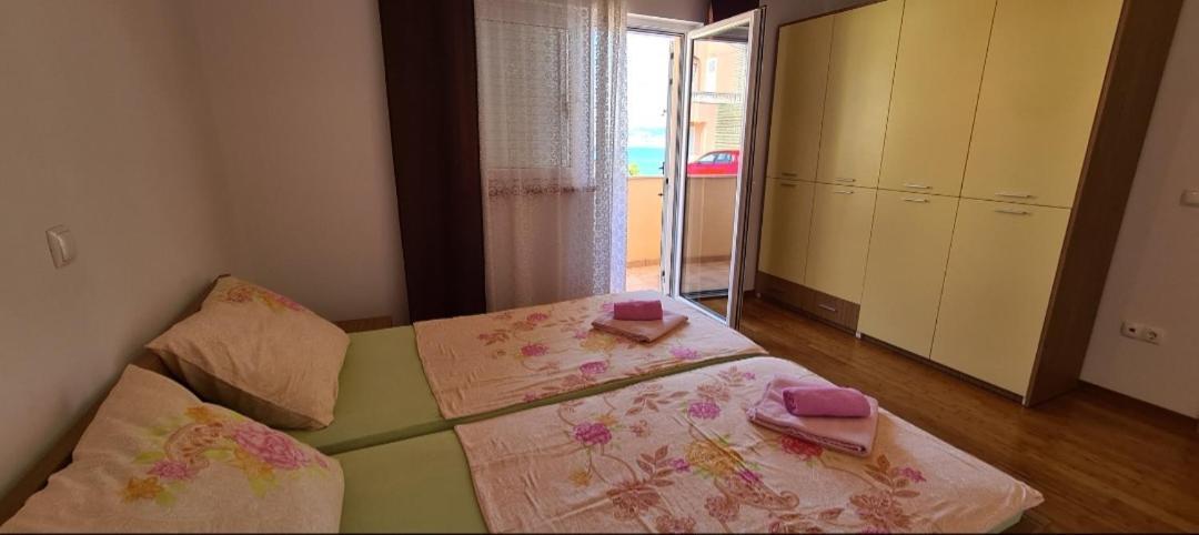 Apartmani Gizela Donji Seget Room photo